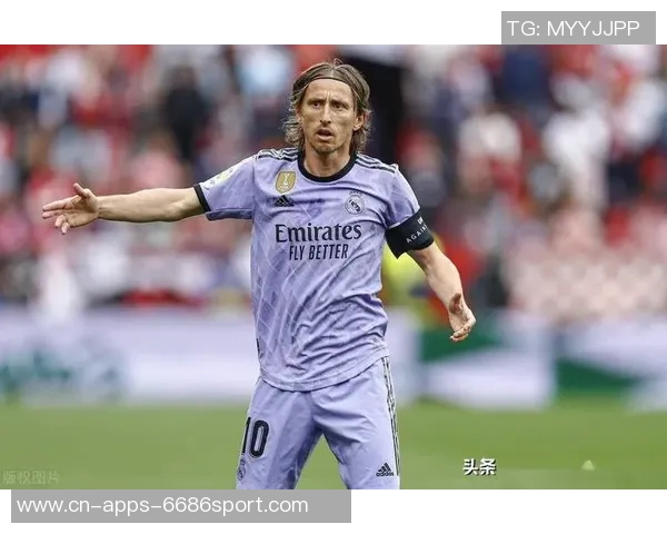 扎扎罗尼直言米兰缺少莫德里奇和中锋将难以重返巅峰