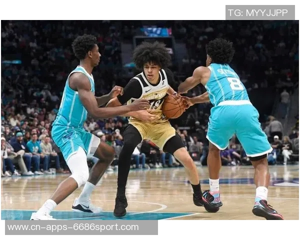 迪亚巴特半场表现惊艳5中5砍下10分13板创生涯新高16个篮板