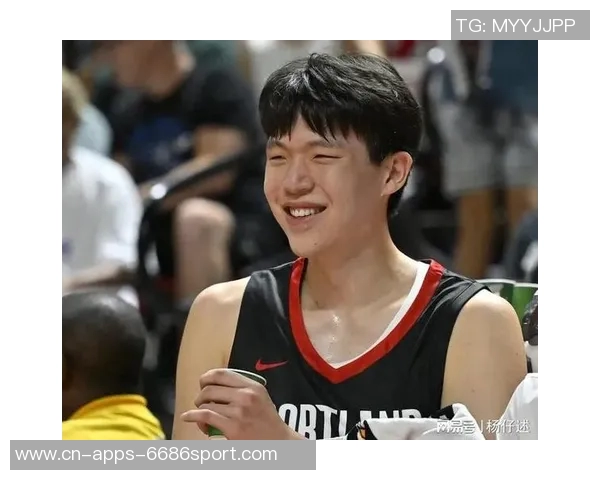 杨瀚森华丽脚步单打雷霆中锋可惜抛投失误令人扼腕叹息