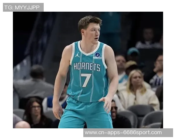 克尼佩尔半场表现抢眼6中2贡献5分4助攻正负值高达11