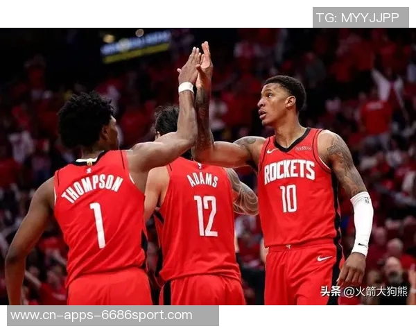 乌度卡称赞小贾表现出色关键时刻命中三分助力球队逆转胜利 乌度卡称赞小贾表现出色关键时刻命中三分助力球队逆转胜利