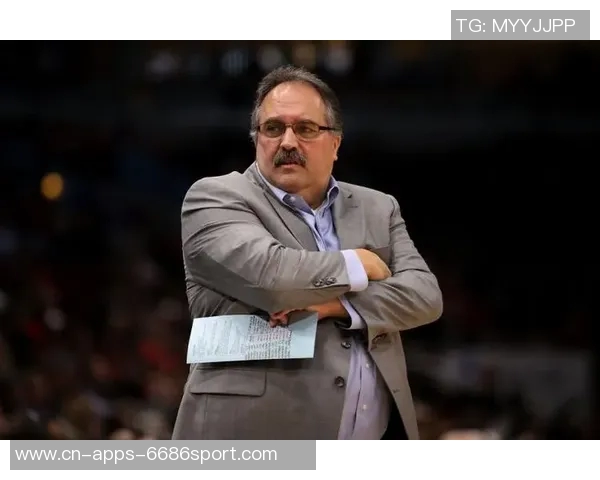 斯坦范甘迪称太阳顾问克利福德赞布克为杰出领袖之一